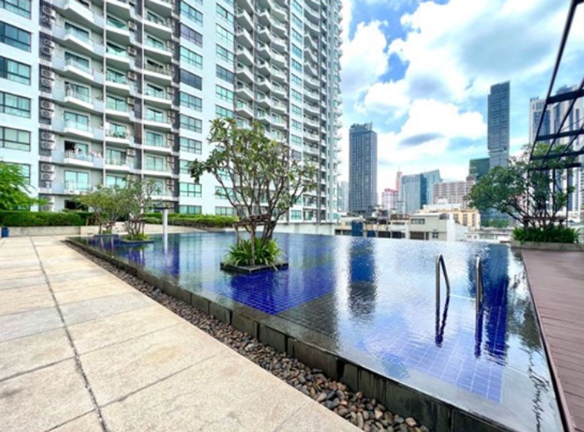 ขายคอนโดราชเทวี พญาไท : Good Deallราคาดีมาก! คอนโดห้องใหญ่ใจกลางเมือง ราชเทวี ไปสยาม บรรทัดทองง่ายมาก ๆ ใกล้ด่วนเดินทางสะดวก สนใจติดต่อ 0876358339  