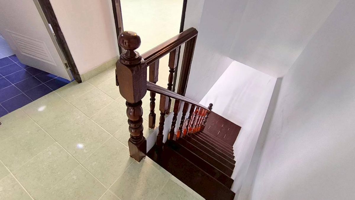 For SaleTownhomePathum Thani,Rangsit, Thammasat : Selling a new renovated townhouse, cheap price Liab Khlong Sam Road, Khlong Sam Subdistrict, Khlong Luang District, Pathum Thani, near Sarasas Witaed School, Khlong Luang Near Dhammakaya Temple