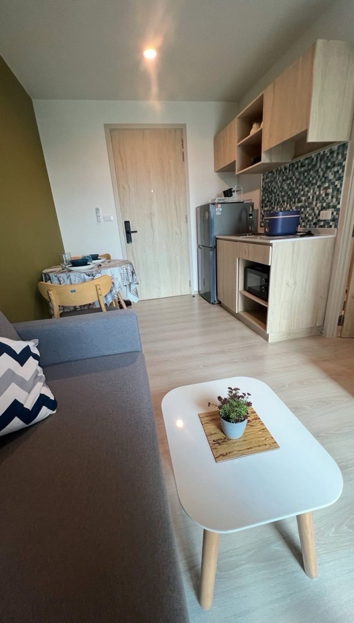 For RentCondoPattanakan, Srinakarin : Condo for rent, Nue Noble Srinakarin-La Sal, Floor: 10 Room size: 27 sq.m. Price: 10,000 baht