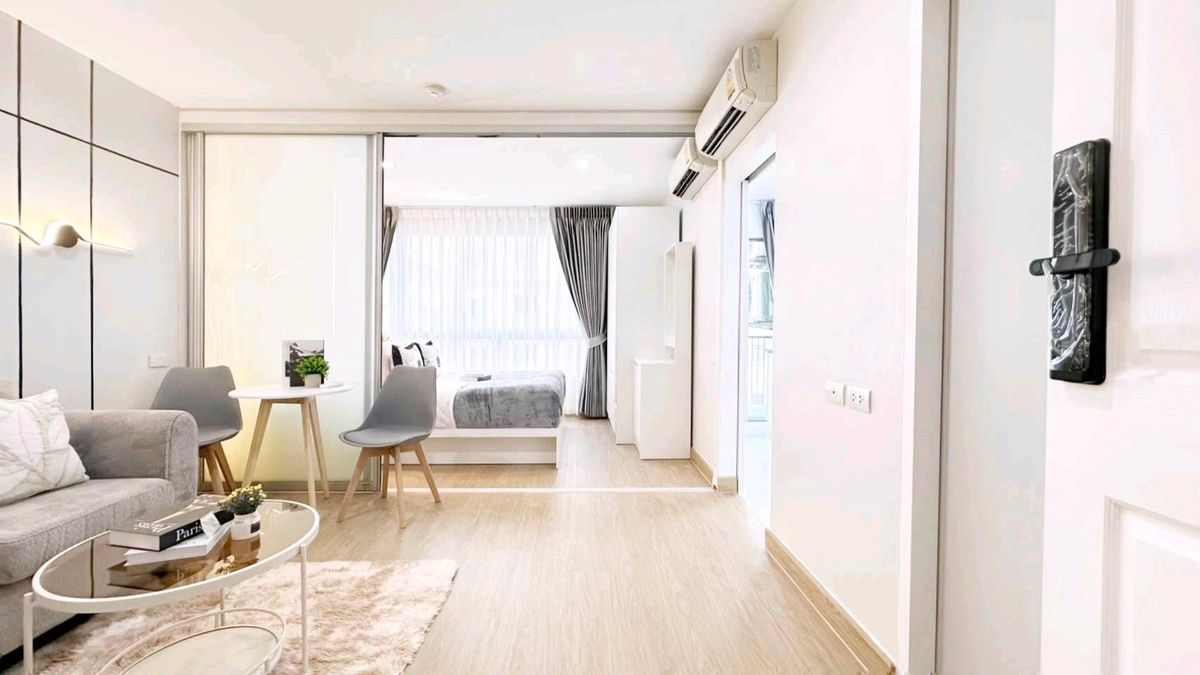 For SaleCondoKasetsart, Ratchayothin : 🌳 Good condo, location in the center of the city near Plaza Lagoon, worth more than anyone else! 🏢 Double U Condominium Ladprao-Wang Hin 🌳
