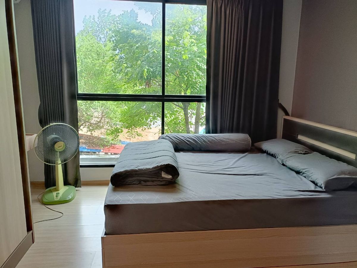 For RentCondoPathum Thani,Rangsit, Thammasat : Di Excel Kot Lam Luk Ka 👉 Rental 6,500 baht. 👉 There is a washing machine. And electrical appliances 👉 Building B, 2nd floor