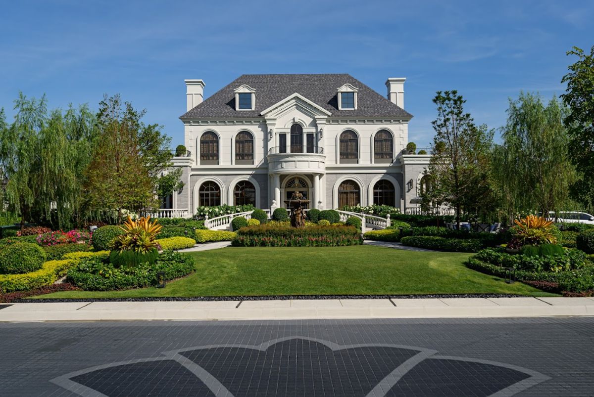 For SaleHousePattanakan, Srinakarin : The largest luxury in the project & quot; Narin Siri Krungthep Kreetha & quot; Only 1 kilometer to Brighton College