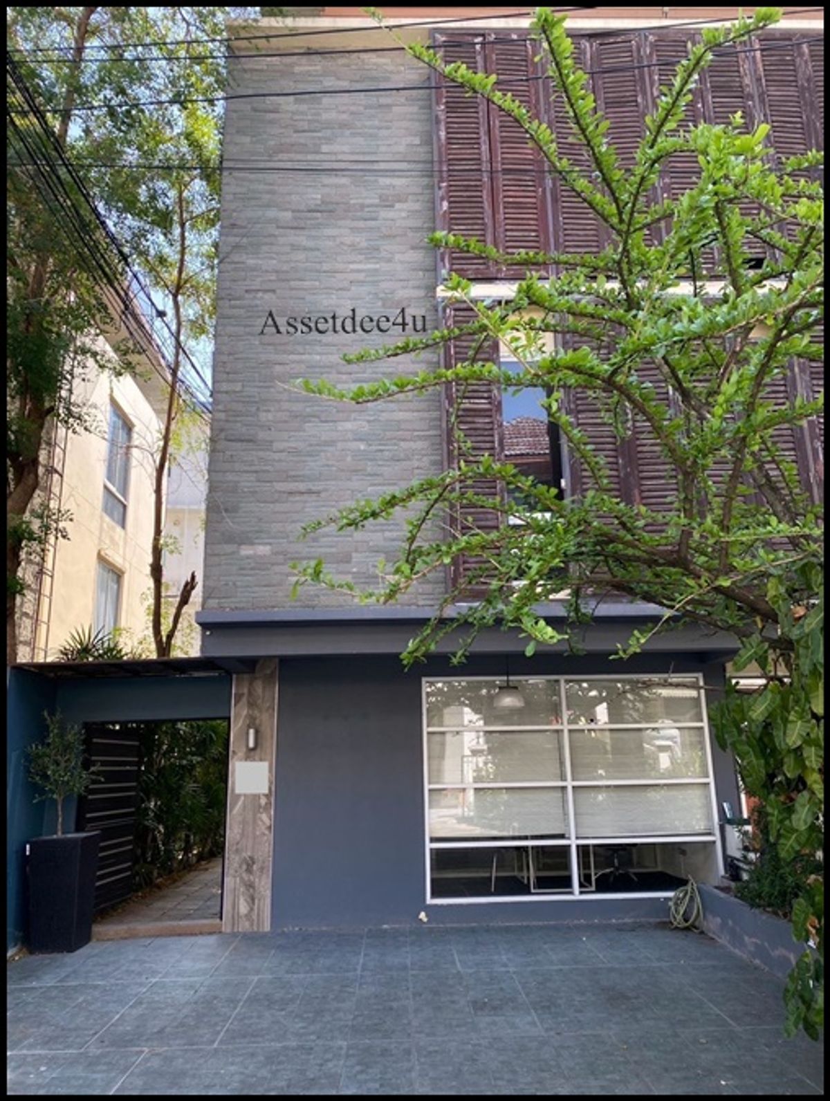 ให้เช่าบ้านโชคชัย4 ลาดพร้าว71 : AT617 ให้เช่าทาวน์โฮมหลังมุม โฮมออฟฟิศ 2 ชั้น 30 ตร.ว. ย่านทาวน์อินทาวน์ ใกล้ทางด่วนเอกมัยรามอินทรา ใกล้นานาชาติSISB