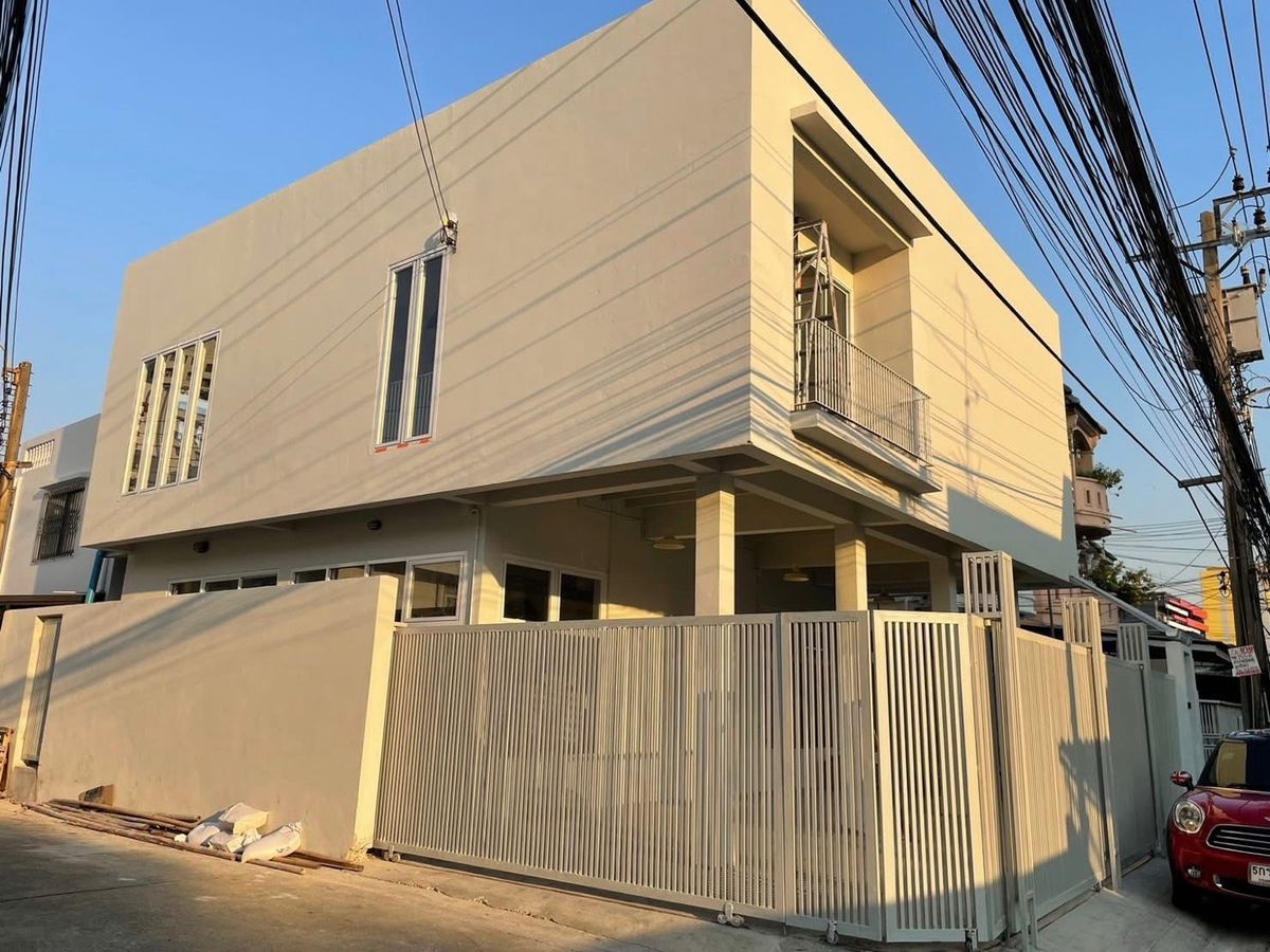 ให้เช่าบ้านรัชดา ห้วยขวาง : ให้เช่า บ้านเดี่ยว 2 ชั้น ห้วยขวาง