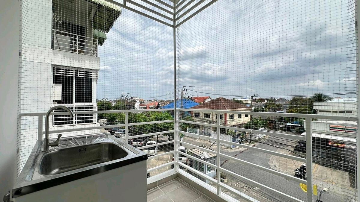 ขายคอนโดโชคชัย4 ลาดพร้าว71 : 😺🐶ฝันของสายเลี้ยงสัตว์เป็นจริงแล้ว! ห้องใหญ่ ฟีลบ้าน ต้องที่นี่เลย👉 เจ ดับบลิว สวีท โชคชัย 4 (J.W. Suite Chokchai 4)🐰🦔