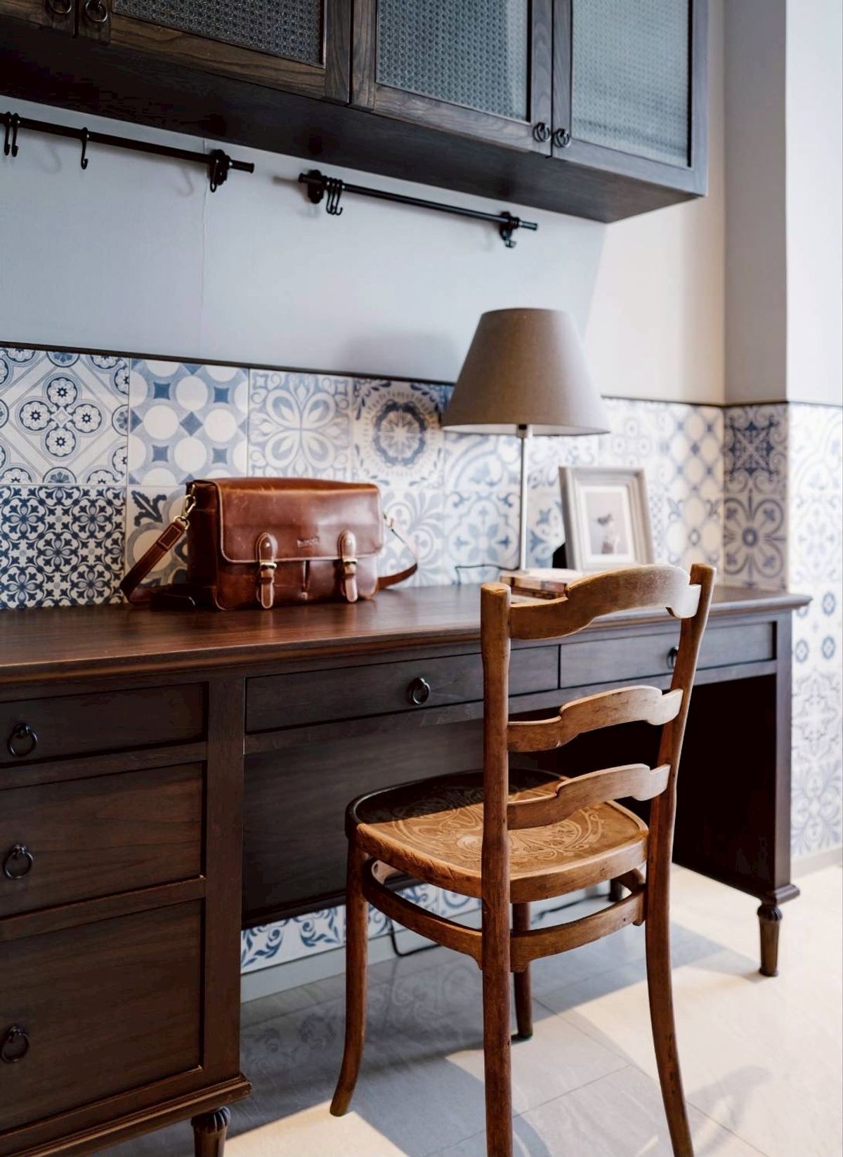 ให้เช่าคอนโดสีลม ศาลาแดง บางรัก : ปล่อยเช่า  1 นอน 1  น้ำ 50 ตร.ม. ห้องสวย ตกแต่งอย่างดีเฟอร์+เครื่องใช้ไฟฟ้าครบ ชั้นสูง วิวไม่บล็อก พร้อมเข้าอยู่