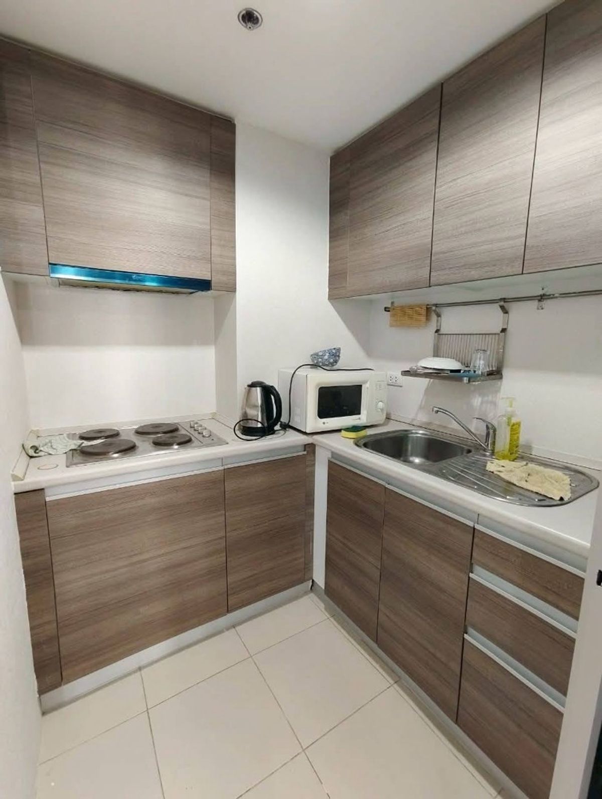 For SaleCondoRama9, Petchburi, RCA : Sell ​​Belle Grand Rama 9, D1 Building, D1, Floor 22, Open City View, 3 Bedrooms, 2 Bathrooms, Size 101.00 sq.m., price 12,000,000 baht.