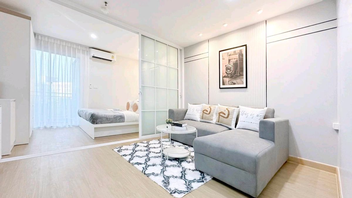 ขายคอนโดบางนา แบริ่ง ลาซาล : 👉ของมันต้องมี! คอนโดพร้อมอยู่ ห้องครัวแยก ระเบียงกว้าง ราคาเบา ผ่อนถูกกว่าเช่า!  ✨️Regent Home 7/2 Bangna (รีเจ้นท์ โฮม 7/2 บางนา)✨️