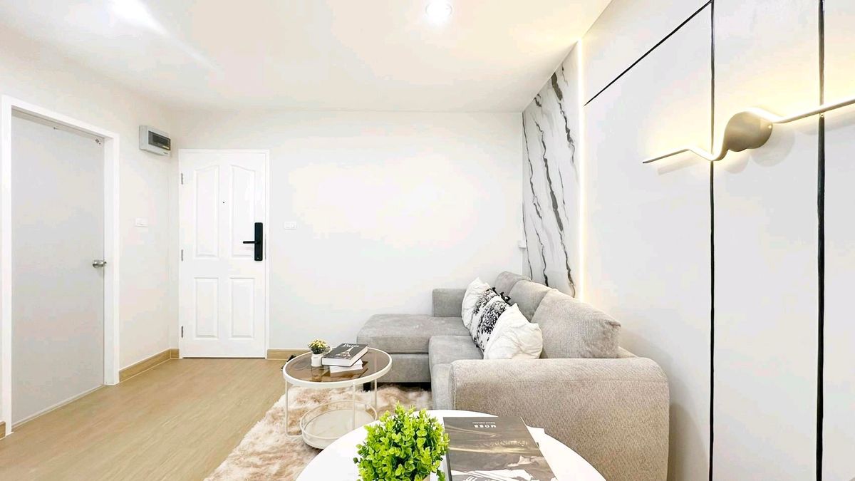 For SaleCondoKasetsart, Ratchayothin : 🌳 Good condo, location in the center of the city near Plaza Lagoon, worth more than anyone else! 🏢 Double U Condominium Ladprao-Wang Hin 🌳