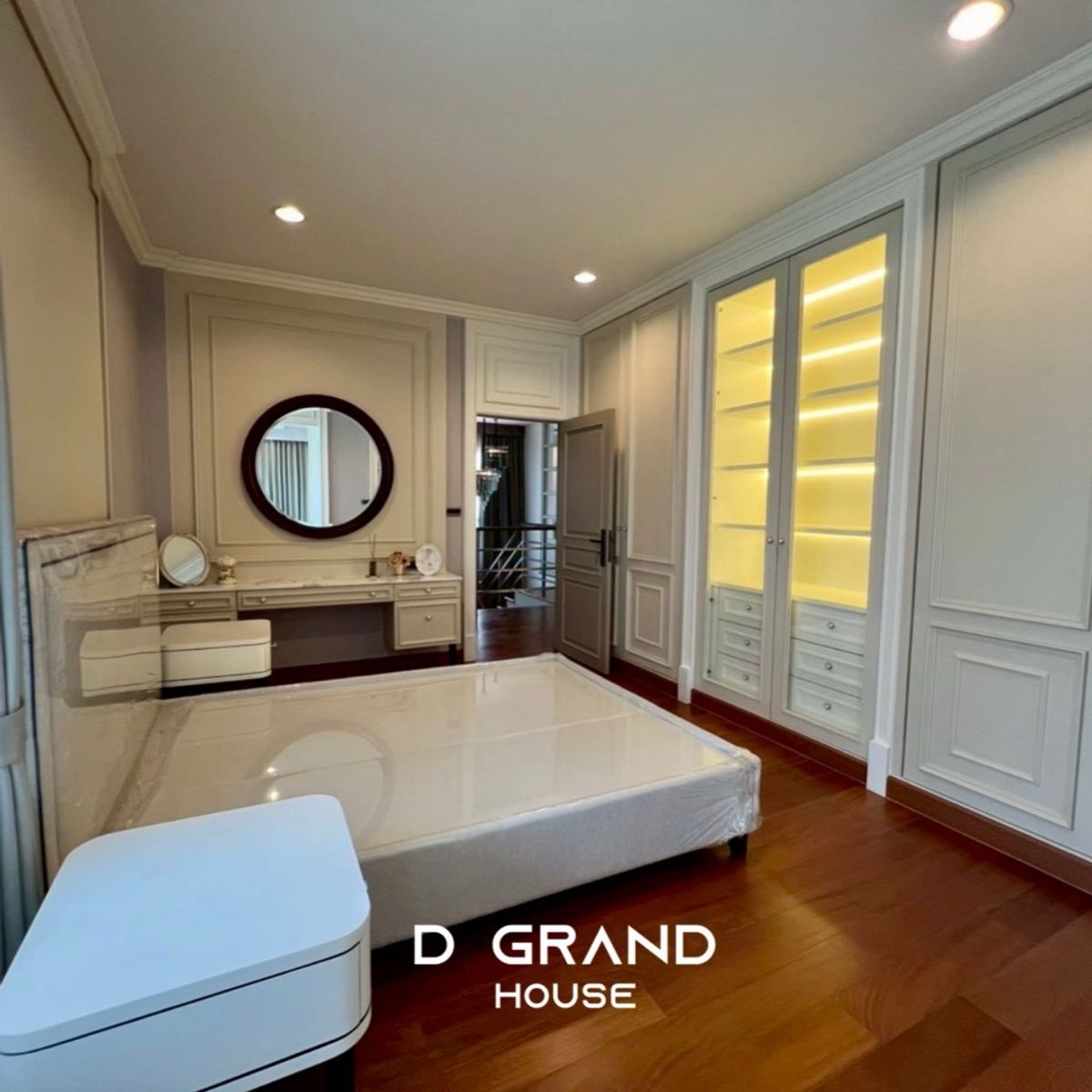 For SaleHouseBangna, Bearing, Lasalle : 🔥 Selling luxury pool villas, Blue Lagoon 2, Bang Na Ring 🔥