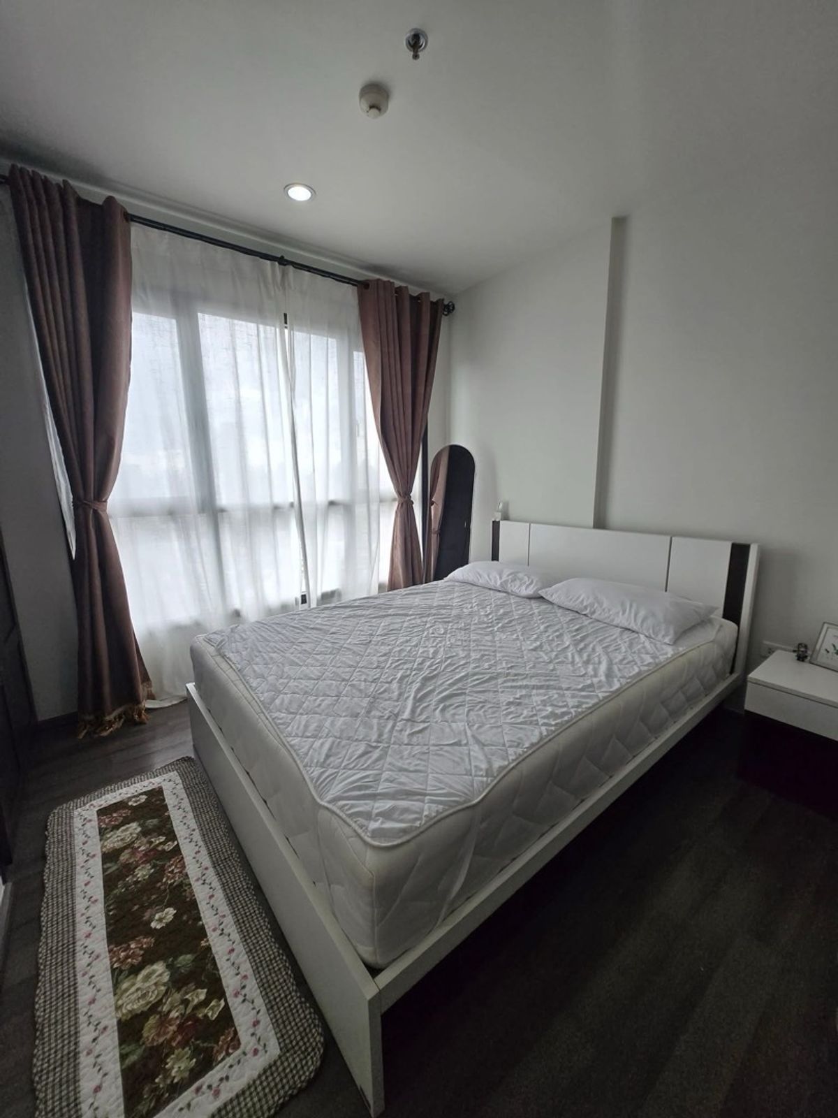 ขายคอนโดอ่อนนุช อุดมสุข : ขาย The Base Park West สุขุมวิท 77 💰 ราคาขาย : 2.5 ล้านบาท 📍 ชั้น 29 | 1 ห้องนอน | 26 ตร.ม. | วิวทางด่วน📍 เดินทางสะดวก ใกล้ BTS อ่อนนุช