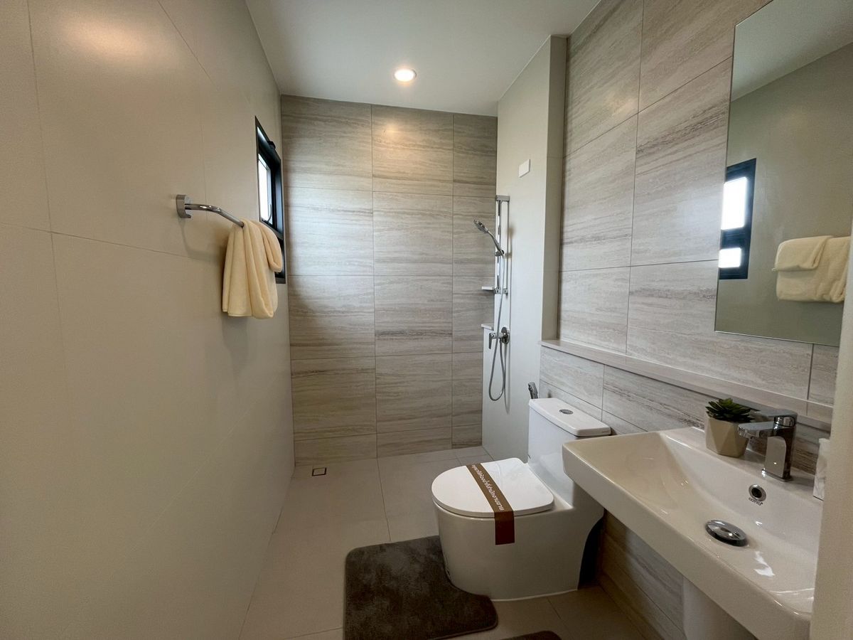 ขายบ้านลาดกระบัง สุวรรณภูมิ : 💎 ขายบ้านเดี่ยวหรู แบบ BLISS – บ้านนินญา กรุงเทพกรีฑา – มอเตอร์เวย์ 💎 ราคาพิเศษ 15,540,000 บาท