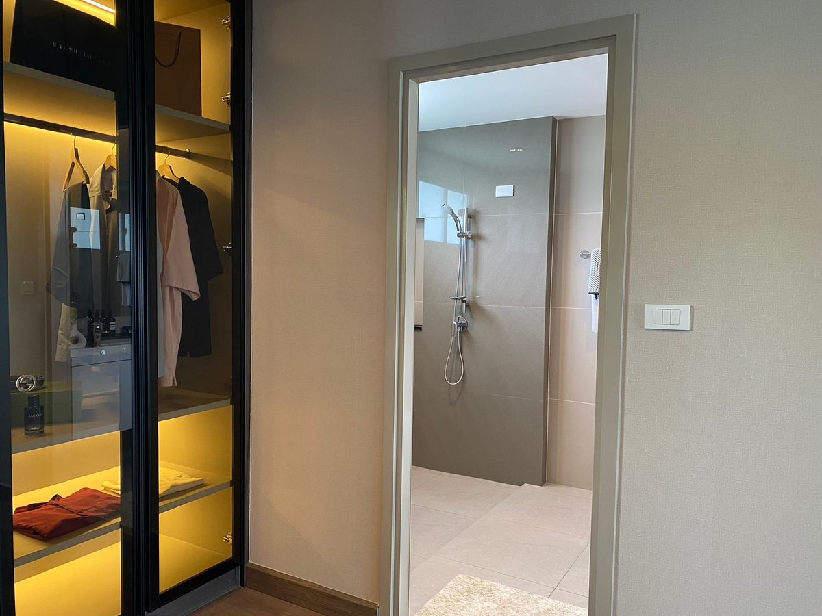 For SaleHousePattanakan, Srinakarin : 2 -storey detached house from Pruksa In a luxury house, a hundred million, Krungthep Kreetha