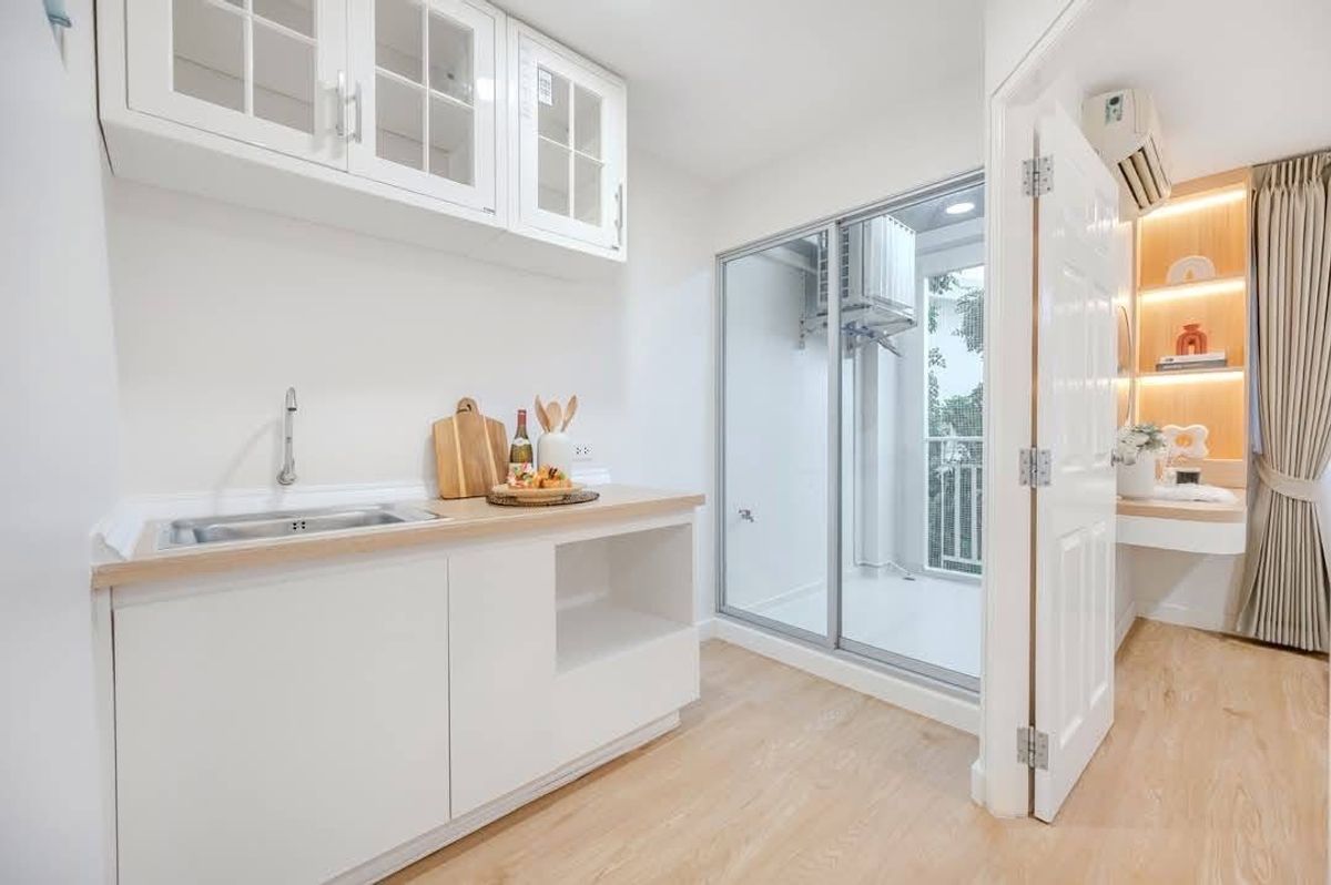 For RentCondoRamkhamhaeng, Hua Mak : For rent: Lumpini Condo Town Bodindecha - Ramkhamhaeng