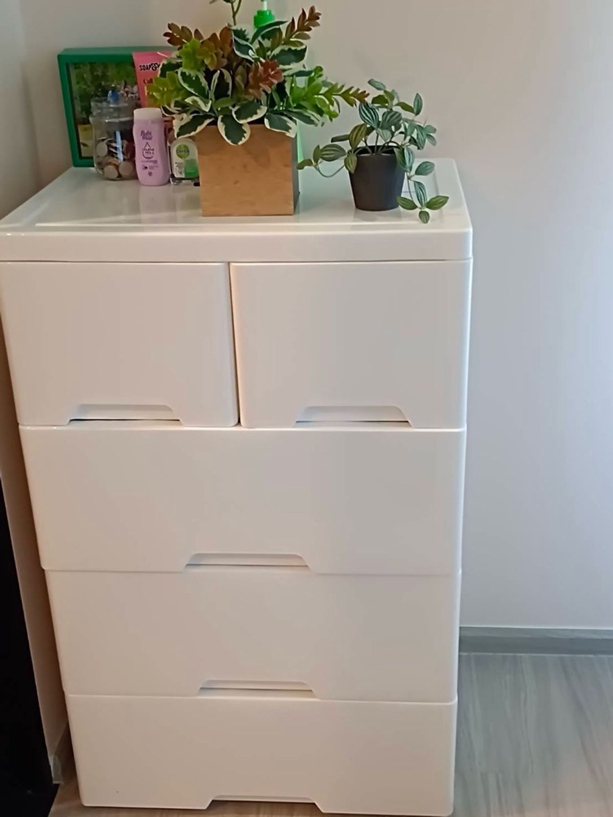 For RentCondoSamut Prakan,Samrong : Urgent rent Aspire Erawan Prime Building A, Floor 9, corner room, swimming pool, size 35.15 sq.m., special price 13,500 baht