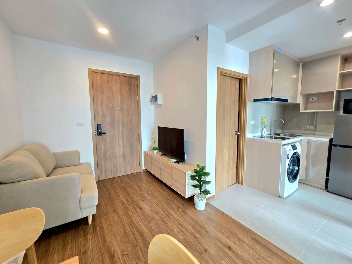 For RentCondoRamkhamhaeng, Hua Mak : Renting The Lift Ramkhamhaeng, a new room