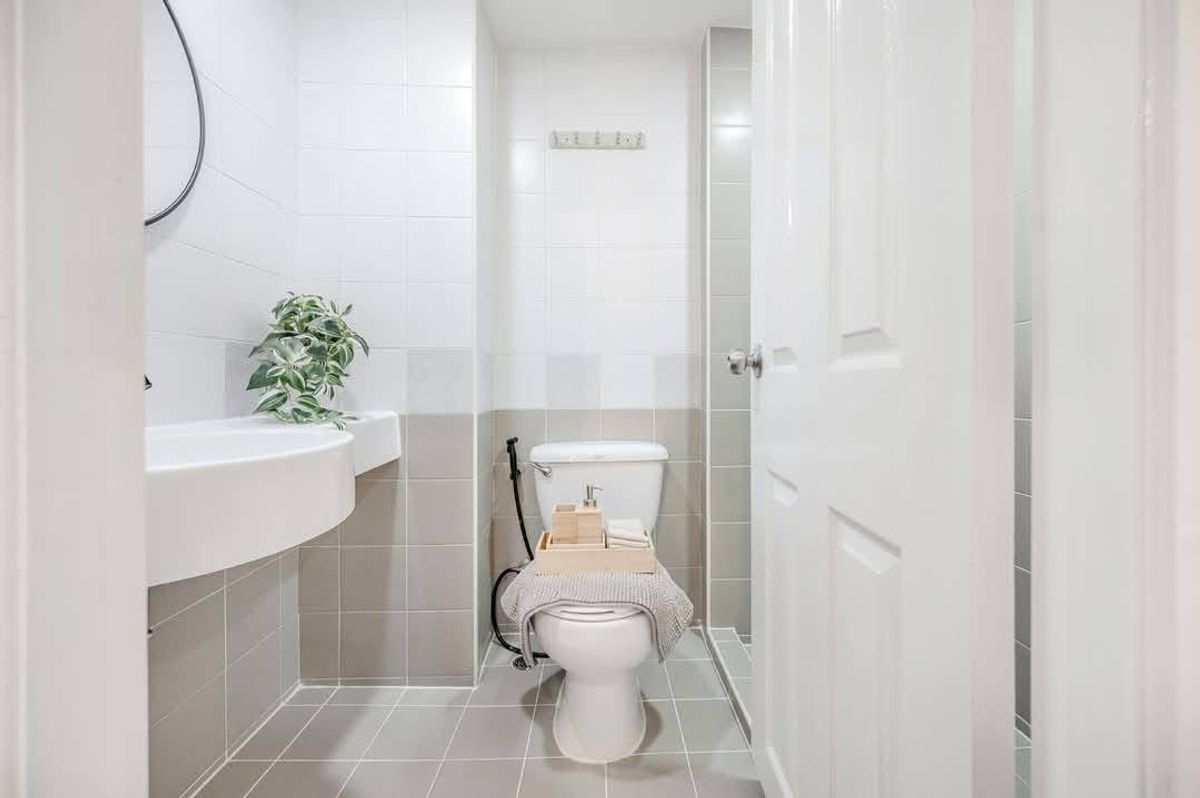 For RentCondoRamkhamhaeng, Hua Mak : For rent: Lumpini Condo Town Bodindecha - Ramkhamhaeng