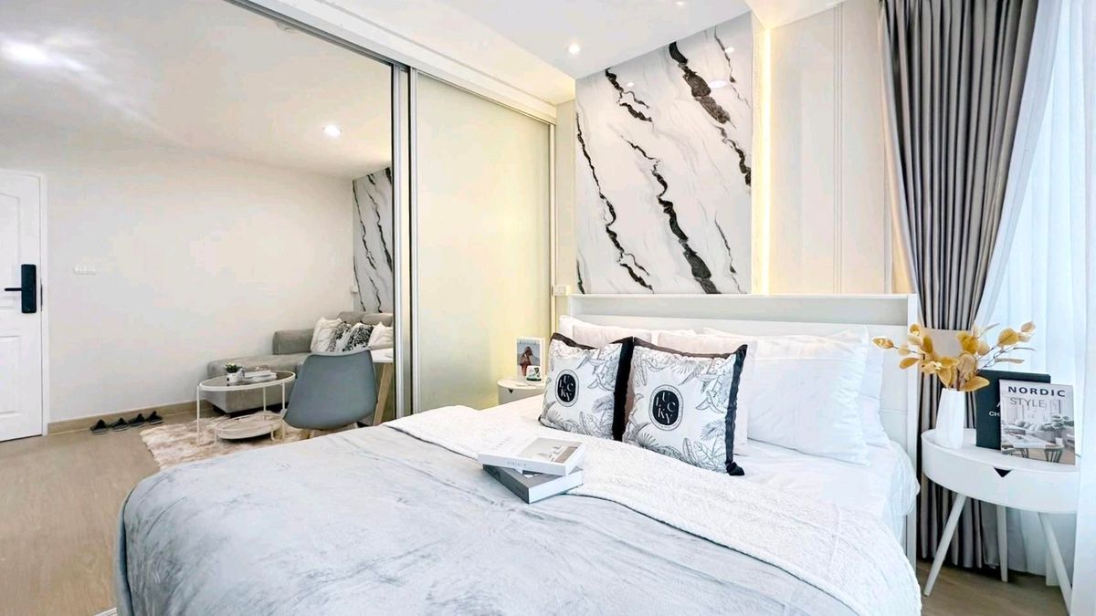 For SaleCondoKasetsart, Ratchayothin : 🌳 Good condo, location in the center of the city near Plaza Lagoon, worth more than anyone else! 🏢 Double U Condominium Ladprao-Wang Hin 🌳