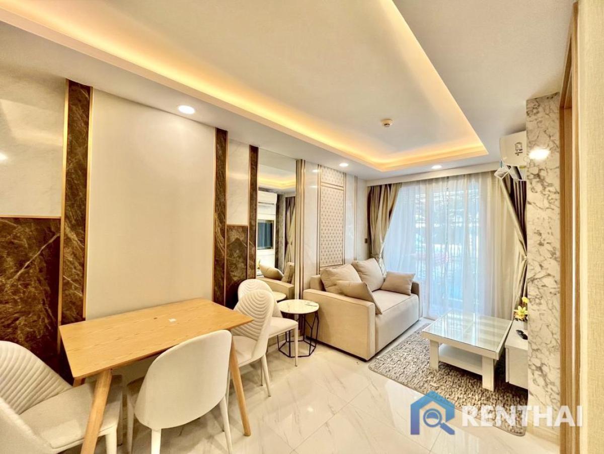 ขายคอนโดพัทยา บางแสน ชลบุรี สัตหีบ : คอนโด 1 ห้องนอนที่น่าปรารถนา พร้อมเฟอร์นิเจอร์ครบครันที่ Dusit Grand Park 2, พัทยาราคา 3.7 ล้านบาท เฟอร์นิเจอร์ครบครัน พร้อมสิ่งอำนวยความสะดวก