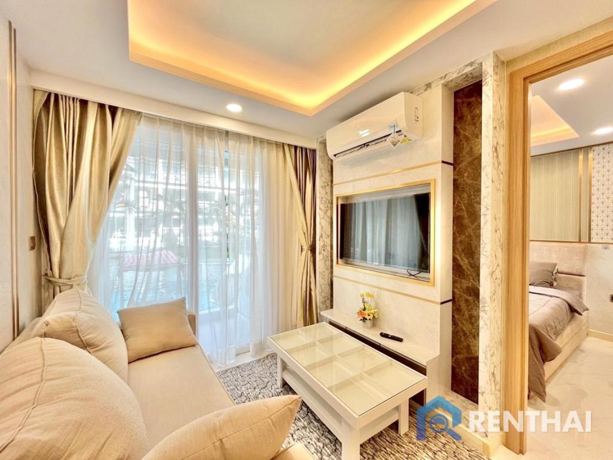 ขายคอนโดพัทยา บางแสน ชลบุรี สัตหีบ : คอนโด 1 ห้องนอนที่น่าปรารถนา พร้อมเฟอร์นิเจอร์ครบครันที่ Dusit Grand Park 2, พัทยาราคา 3.7 ล้านบาท เฟอร์นิเจอร์ครบครัน พร้อมสิ่งอำนวยความสะดวก