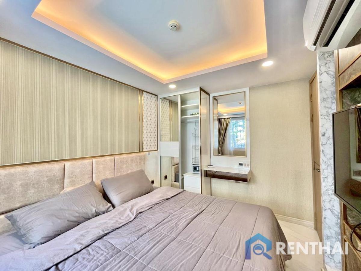 ขายคอนโดพัทยา บางแสน ชลบุรี สัตหีบ : คอนโด 1 ห้องนอนที่น่าปรารถนา พร้อมเฟอร์นิเจอร์ครบครันที่ Dusit Grand Park 2, พัทยาราคา 3.7 ล้านบาท เฟอร์นิเจอร์ครบครัน พร้อมสิ่งอำนวยความสะดวก