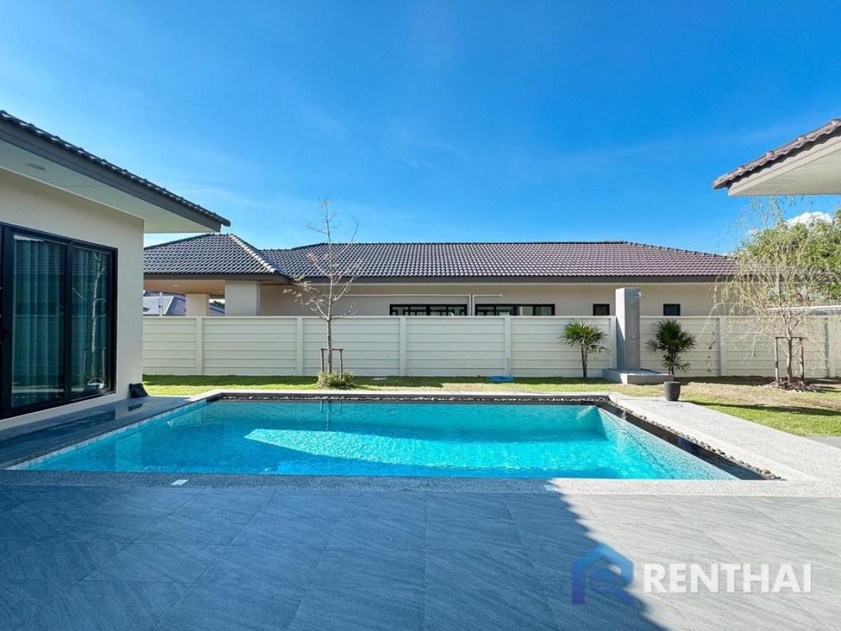 ขายบ้านพัทยา บางแสน ชลบุรี สัตหีบ : วิลล่าสระว่ายน้ำ 3 ห้องนอน 4 ห้องน้ำ พร้อมสระว่ายน้ำในพัทยา