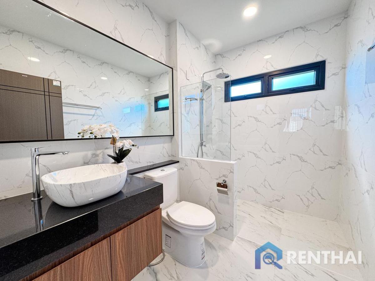 For SaleHousePattaya, Bangsaen, Chonburi : Don’t Miss Out! Best Price 3 Bed 2 bath Single House in Pattaya