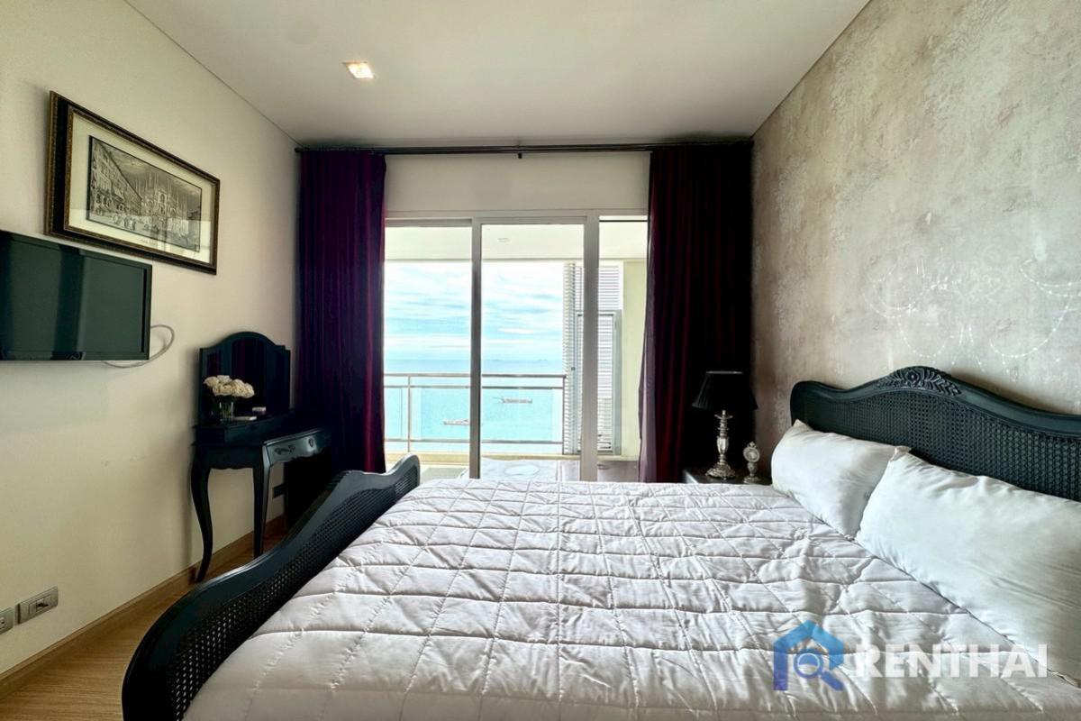 ขายคอนโดพัทยา บางแสน ชลบุรี สัตหีบ : ขายคอนโด  Reflection Jomtien คอนโดหรู ติดหาดจอมเทียน 2 ห้องนอน 103 ตร.ม. วิวทะเลบนชั้น 40 วิวสวยมาก