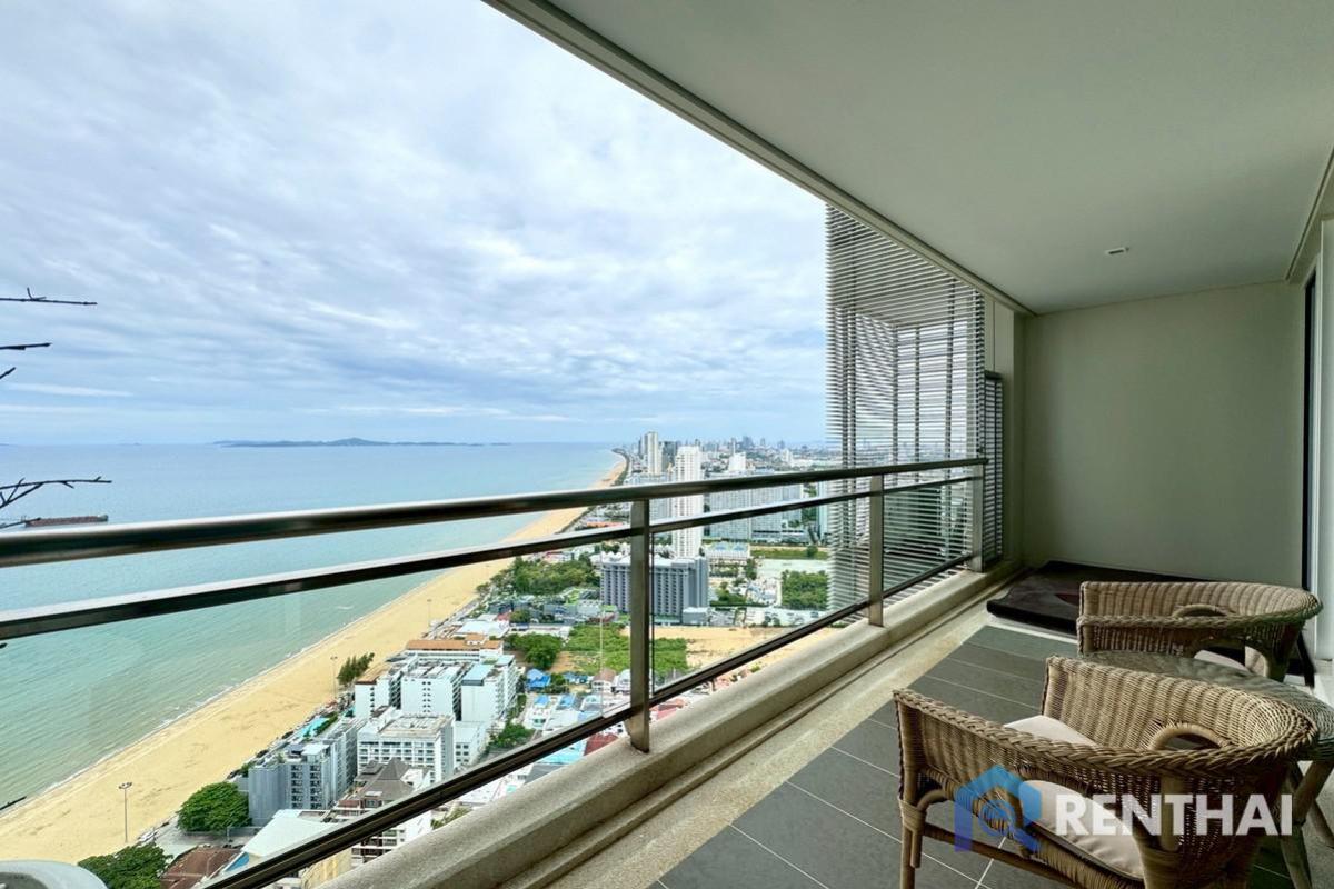 ขายคอนโดพัทยา บางแสน ชลบุรี สัตหีบ : ขายคอนโด  Reflection Jomtien คอนโดหรู ติดหาดจอมเทียน 2 ห้องนอน 103 ตร.ม. วิวทะเลบนชั้น 40 วิวสวยมาก