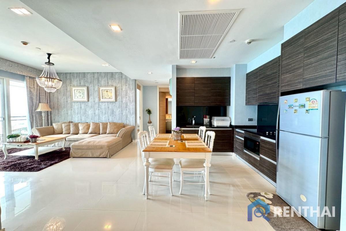 ขายคอนโดพัทยา บางแสน ชลบุรี สัตหีบ : ขายคอนโด  Reflection Jomtien คอนโดหรู ติดหาดจอมเทียน 2 ห้องนอน 103 ตร.ม. วิวทะเลบนชั้น 40 วิวสวยมาก