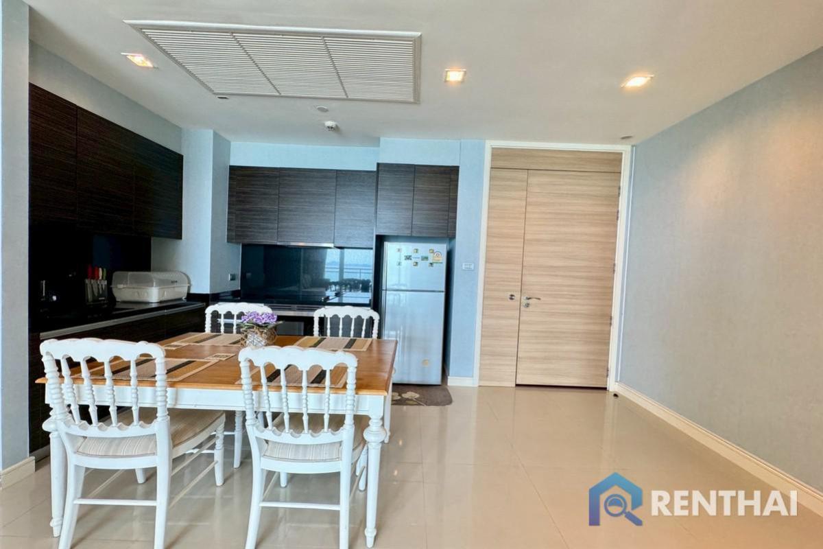 ขายคอนโดพัทยา บางแสน ชลบุรี สัตหีบ : ขายคอนโด  Reflection Jomtien คอนโดหรู ติดหาดจอมเทียน 2 ห้องนอน 103 ตร.ม. วิวทะเลบนชั้น 40 วิวสวยมาก