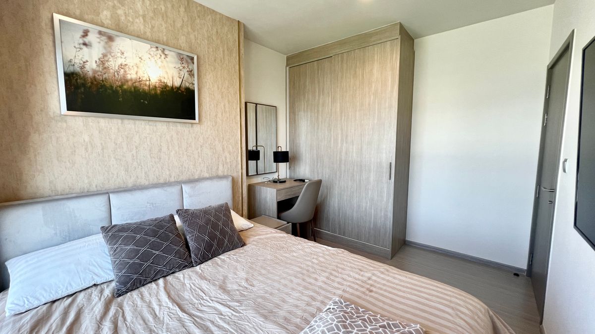 For RentCondoRama9, Petchburi, RCA : Life Asoke Hype for rent, 25,000 baht/month [MNr250802]