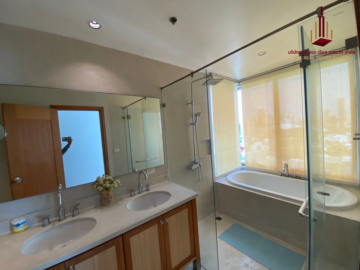 ให้เช่าคอนโดสุขุมวิท อโศก ทองหล่อ : ✨ For Rent: The Emporio Place  Condo ✨ 💰 Only 65,000 THB/month