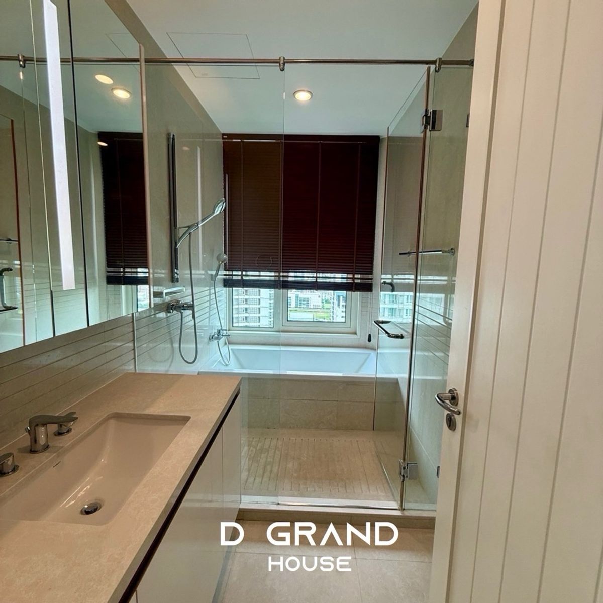 คอนโดวิทยุ ชิดลม หลังสวน : ✨ FOR SALE / RENT : Q Langsuan — Luxury Condo ใจกลางหลังสวน ✨