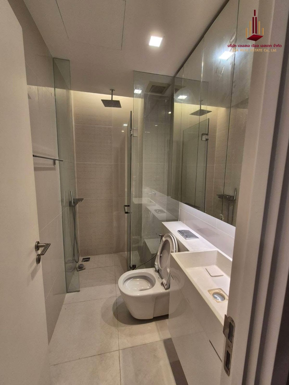 For RentCondoLadprao, Central Ladprao : ✨ For RENT: The Saint Residences Condo ✨ 💰 ONLY 16,000 THB/Month