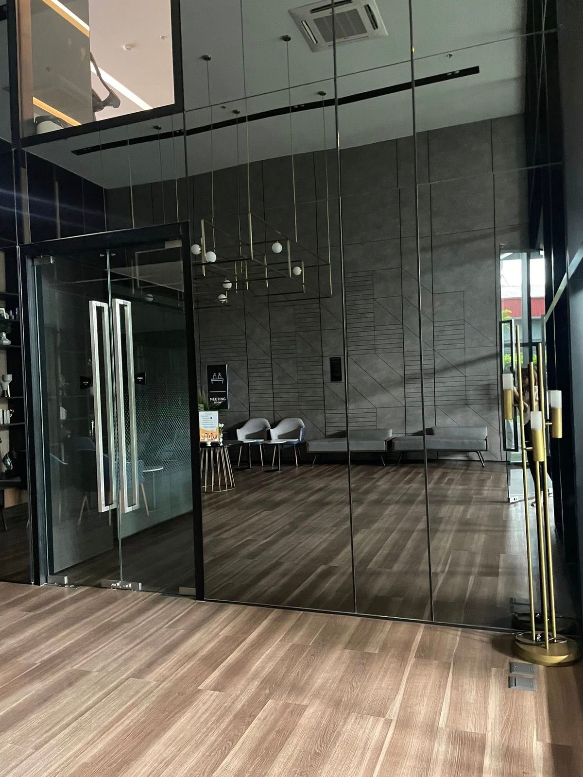 ขายคอนโดรามคำแหง หัวหมาก : ห้องสวยทำเลดี ราคาดี!!⭐Metris พระราม9-รามคำแหง