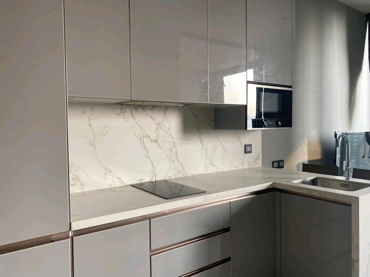 ให้เช่าคอนโดพระราม 9 เพชรบุรีตัดใหม่ RCA : 📌For RENT เช่า | The Esse at Singha Complex - 1BR (36 sqm) 🔥Hotdeal🔥 33,000 THB