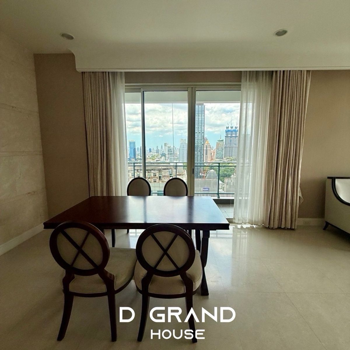 คอนโดวิทยุ ชิดลม หลังสวน : ✨ FOR SALE / RENT : Q Langsuan — Luxury Condo ใจกลางหลังสวน ✨