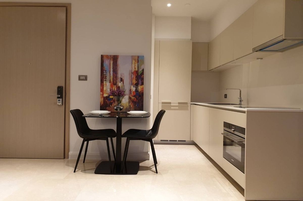 CondoWongwianyai, Charoennakor : 🔥 For Sale - Rent !!🔥 Code C20221205345..........Magnolias Waterfront Residences Iconsiam, 1 bedroom, 1 bathroom, high floor 28++, City View / River View, furnished, ready to move in, Special Deal!!📣📣