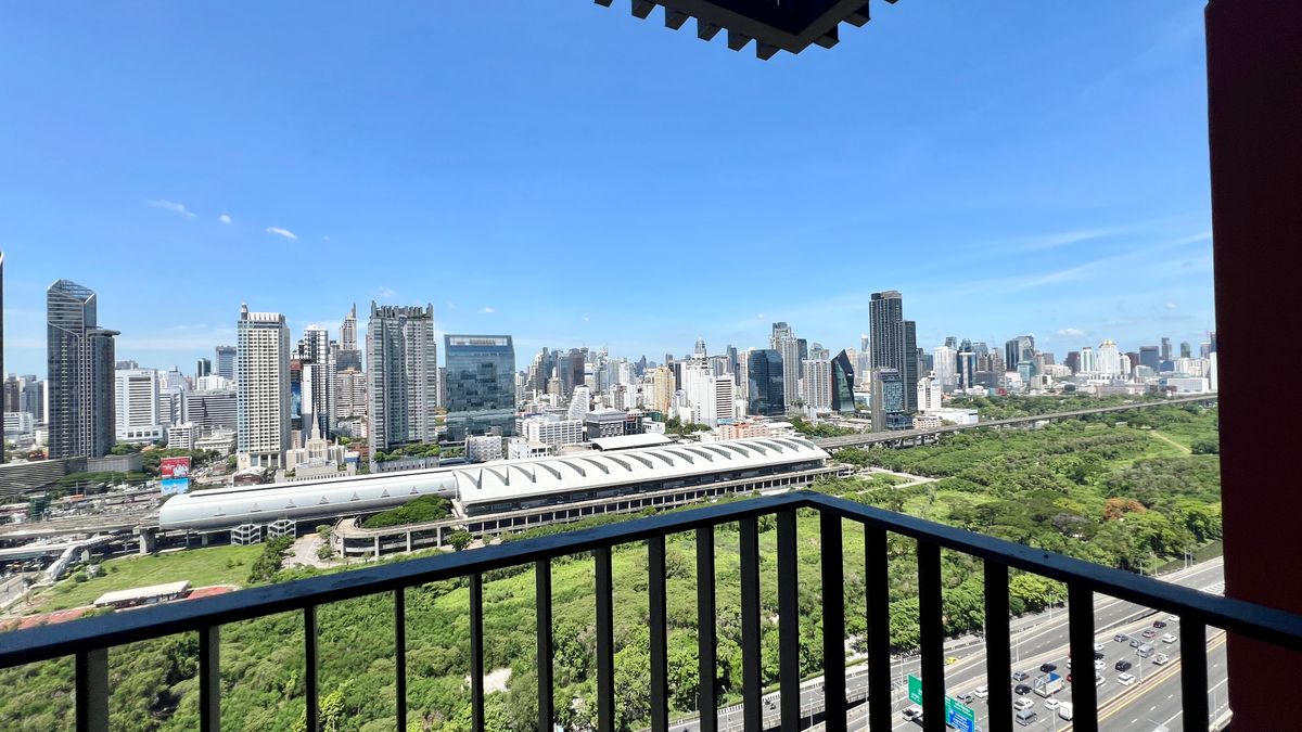 For RentCondoRama9, Petchburi, RCA : Life Asoke Hype for rent, 25,000 baht/month [MNr250802]