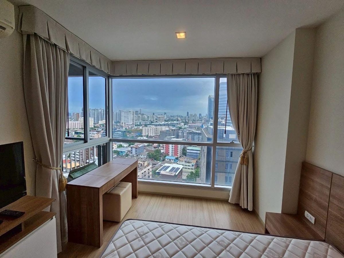 For RentCondoRatchadapisek, Huaikwang, Suttisan : Rent at Ratchada-Huai Khwang