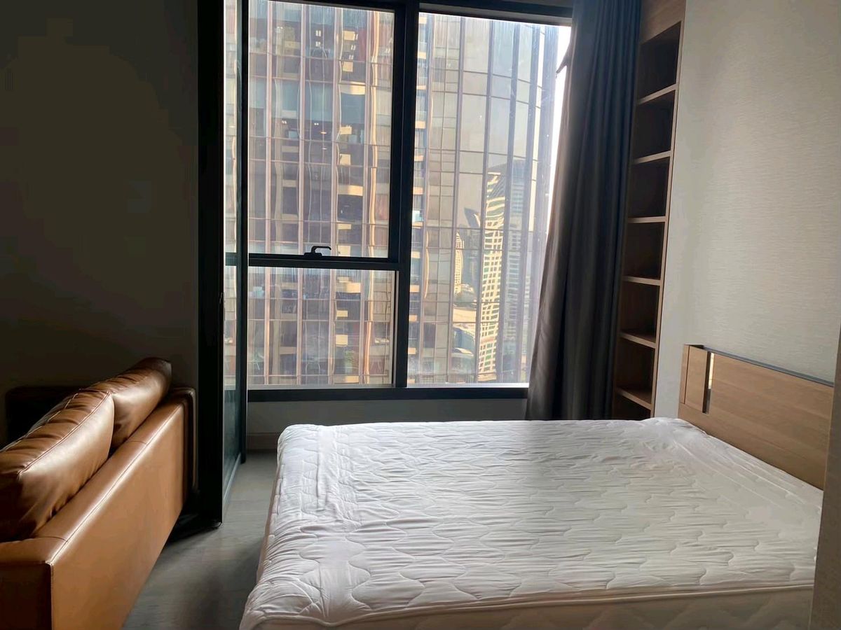 ให้เช่าคอนโดพระราม 9 เพชรบุรีตัดใหม่ RCA : 📌For RENT เช่า | The Esse at Singha Complex - 1BR (36 sqm) 🔥Hotdeal🔥 33,000 THB