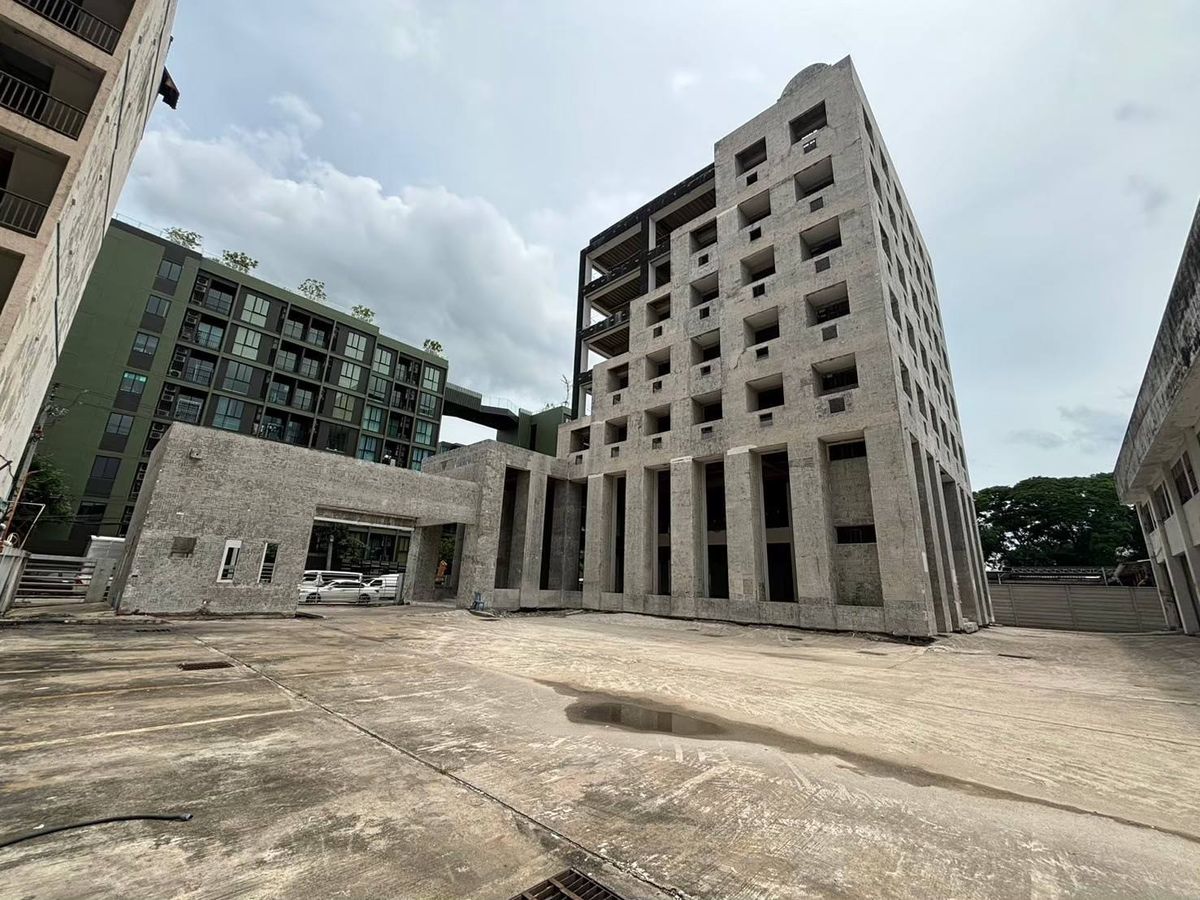 For RentWarehouseBangna, Bearing, Lasalle : 7-story commercial building and warehouse Soi Supong 3 / (Rental), Commercial Building 7-Storey with Warehouse Soi Supapong 3 / (For Rent) CJ650