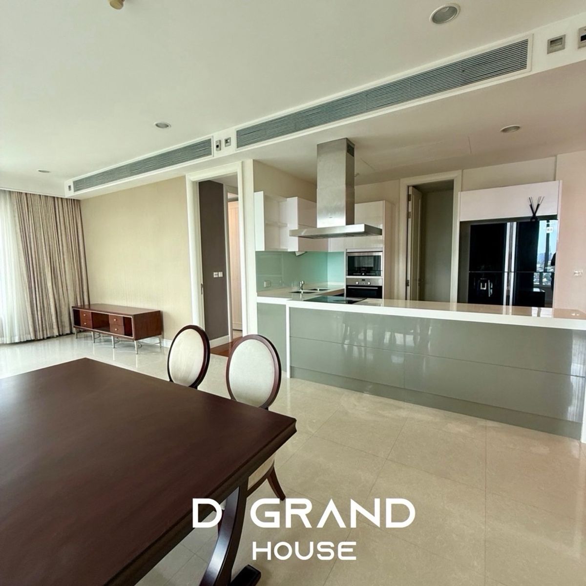 คอนโดวิทยุ ชิดลม หลังสวน : ✨ FOR SALE / RENT : Q Langsuan — Luxury Condo ใจกลางหลังสวน ✨
