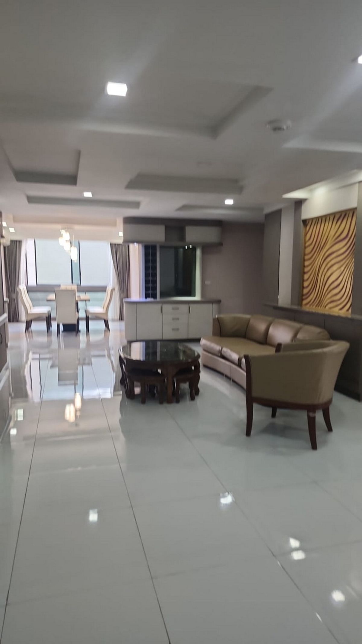For RentCondoSukhumvit, Asoke, Thonglor : Condo for Rent, size 223 sqm., 3 bedrooms, fully renovated @Phrom Phong