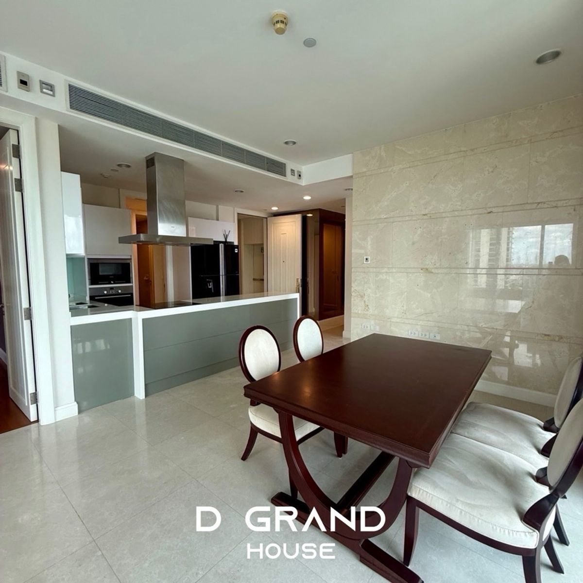 คอนโดวิทยุ ชิดลม หลังสวน : ✨ FOR SALE / RENT : Q Langsuan — Luxury Condo ใจกลางหลังสวน ✨