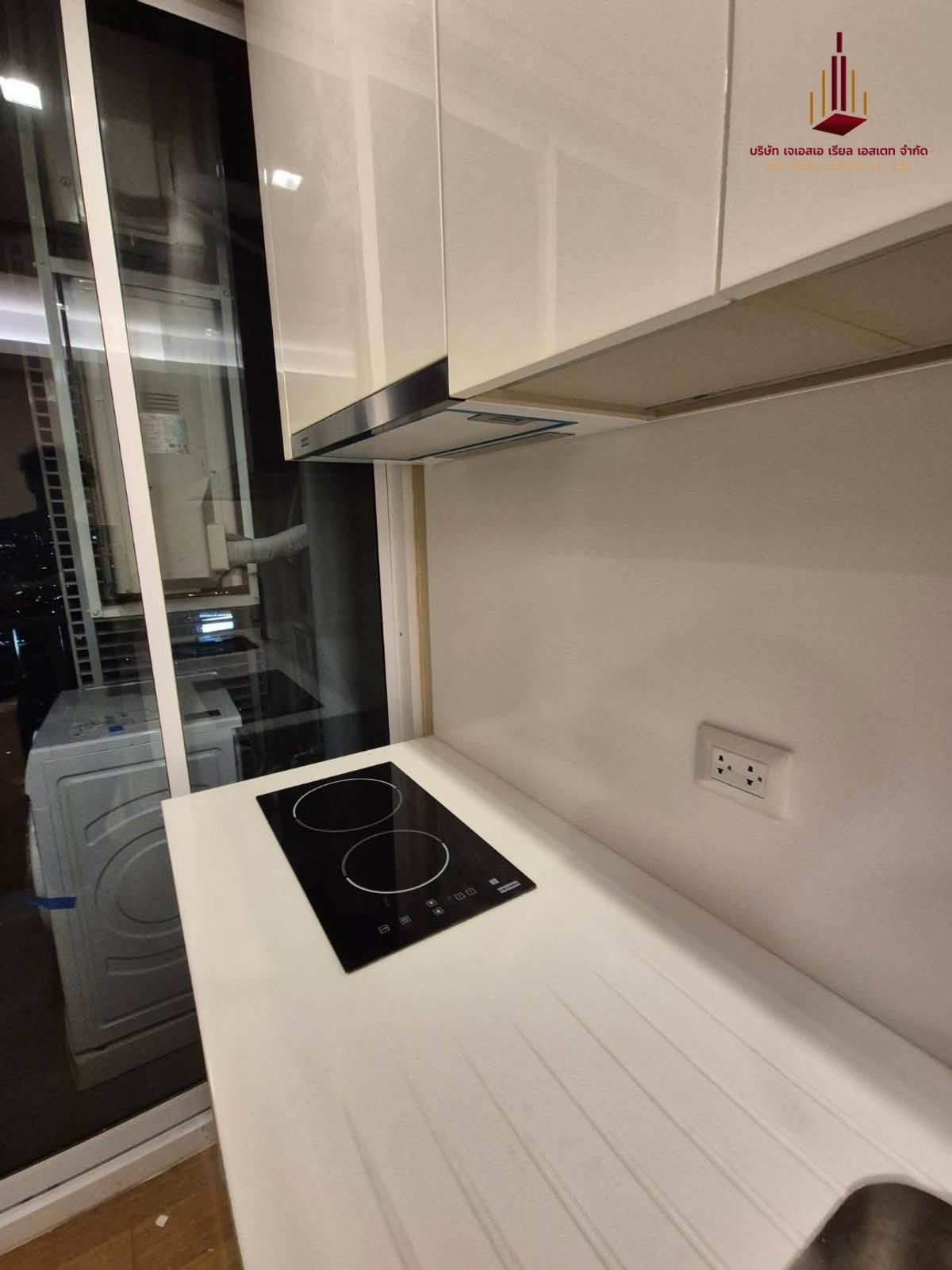 For RentCondoLadprao, Central Ladprao : ✨ For RENT: The Saint Residences Condo ✨ 💰 ONLY 16,000 THB/Month