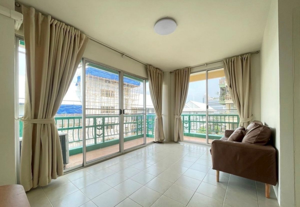 For RentCondoBangna, Bearing, Lasalle : Rent the Parkland Bangna, beautiful corner room, ready to be near MRT Sri Iam. Interested in Atline.@841QLNR