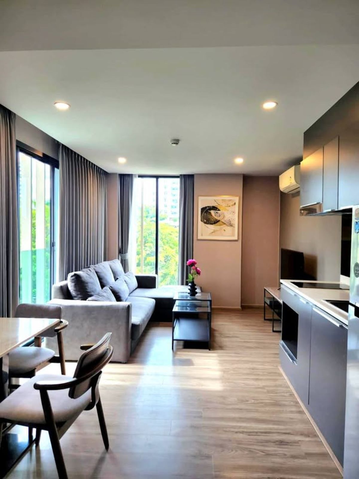 ให้เช่าคอนโดสุขุมวิท อโศก ทองหล่อ : Condo for Rent : The Teak Sukhumvit 39(BTS Phrom Phong) (Rt-01)