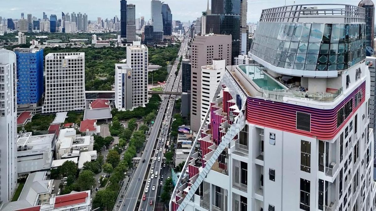 ขายคอนโดสีลม ศาลาแดง บางรัก : 𝗖𝘂𝗹𝘁𝘂𝗿𝗲 𝗖𝗵𝘂𝗹𝗮 – 𝗥𝗮𝗿𝗲 𝗜𝘁𝗲𝗺 𝟯 ห้องนอน | 108 ตรม | 082-4499822 แพรวา